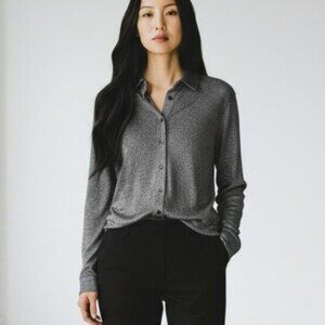 Knot Sisters Shimmer Long Sleeve Collared Button Up Shirt Medium New